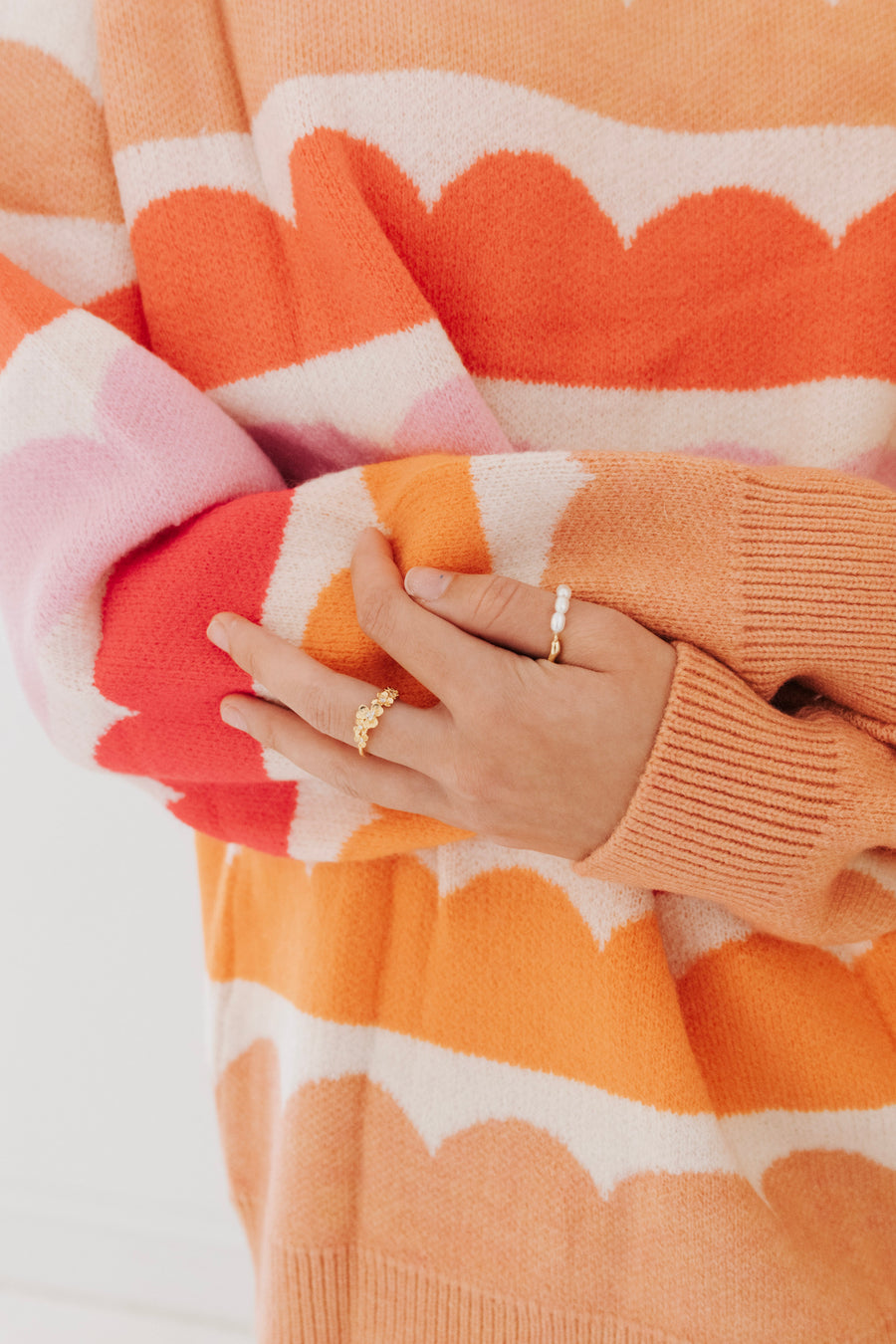 Pearl Linear Half Ring