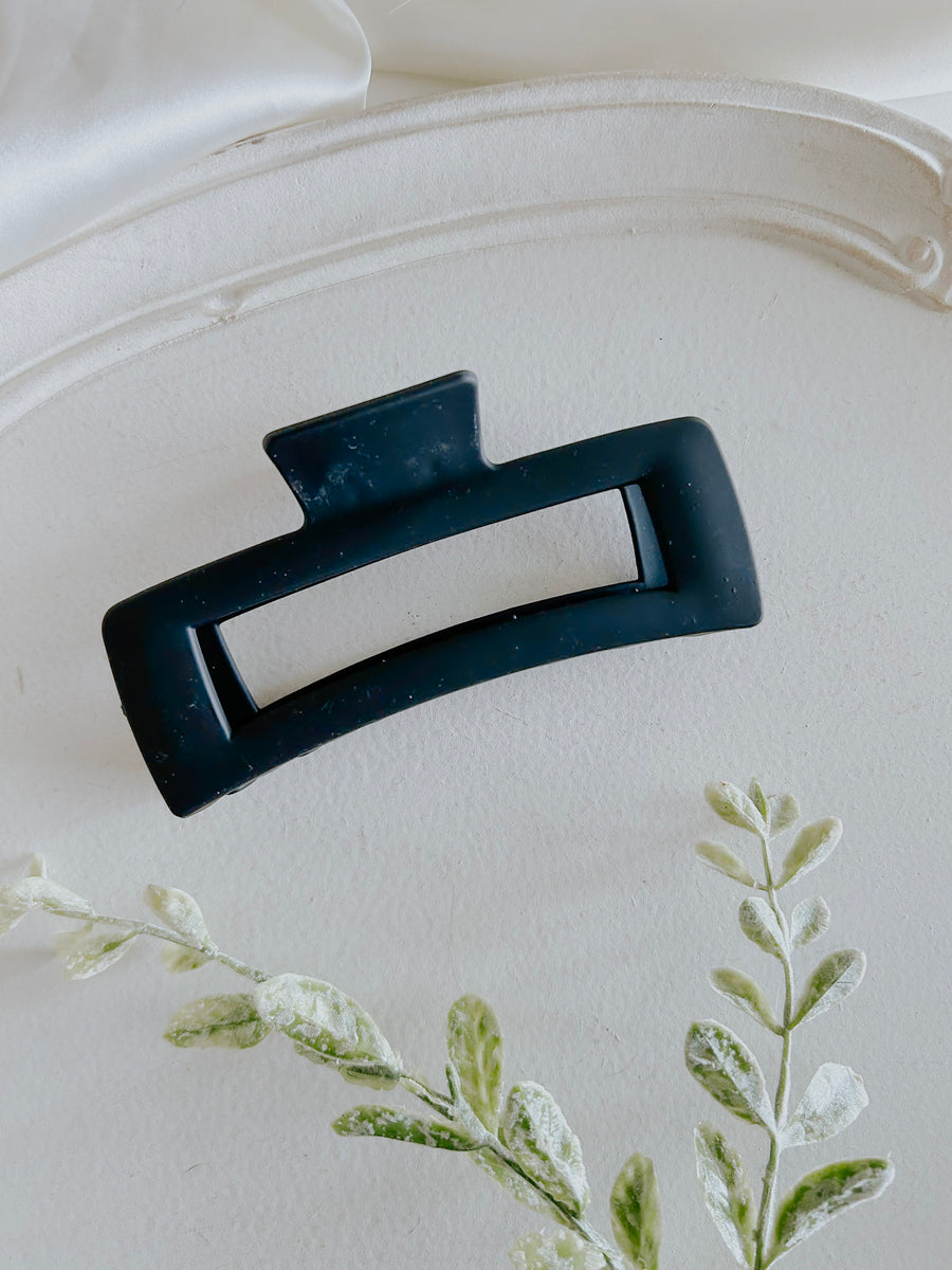 Matte Black Jumbo Claw Clip