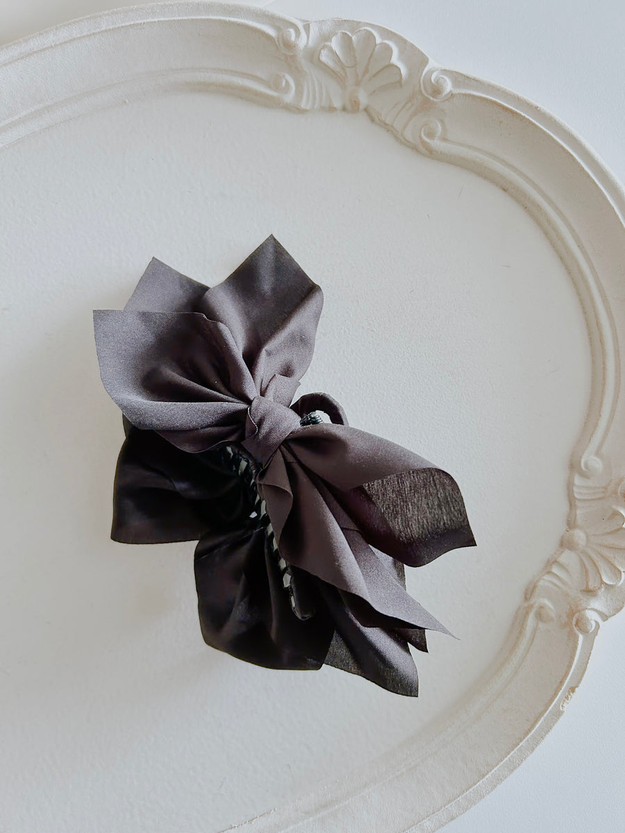 Black Bow Claw Clip