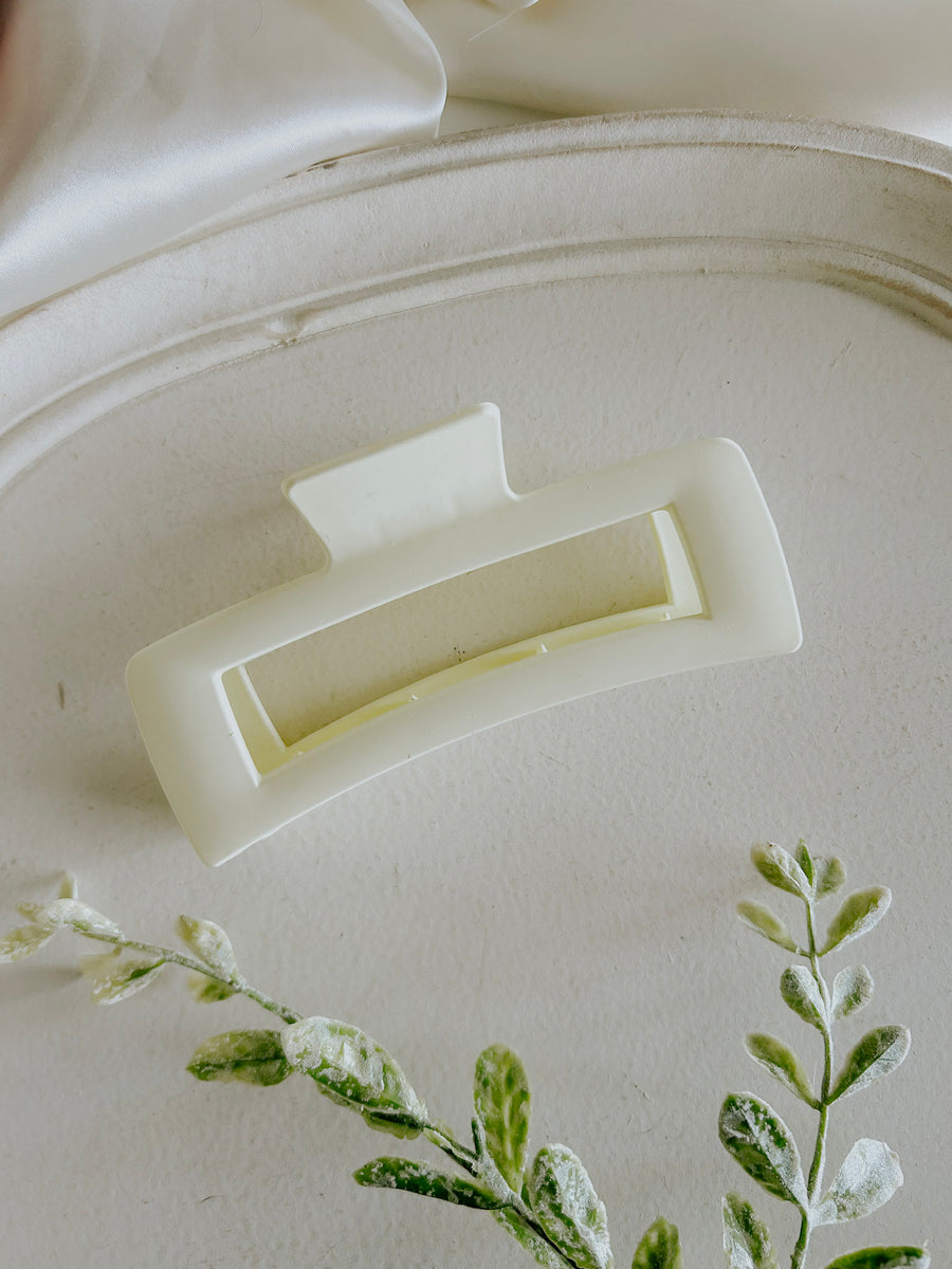 Matte Ivory Jumbo Claw Clip