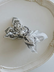 White Bow Claw Clip